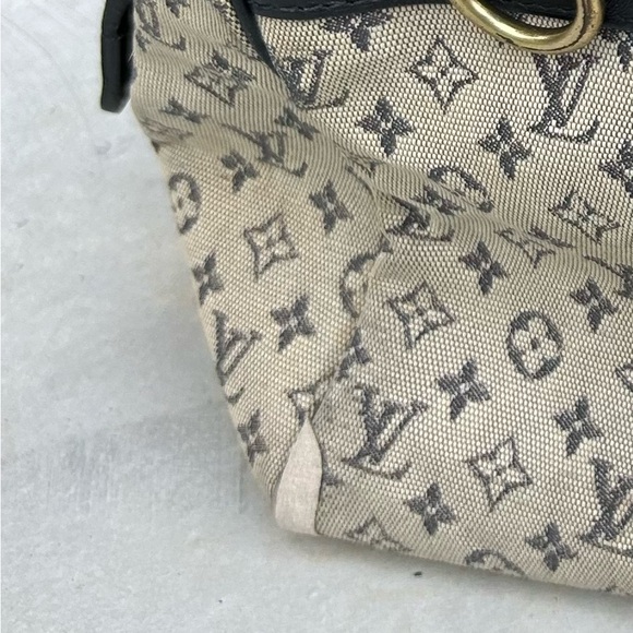Louis Vuitton Hand Bag Josephine PM Monogram - Picture 5 of 10